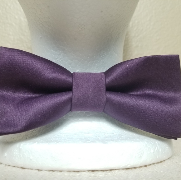 Hand Crafted Other - Bow tie